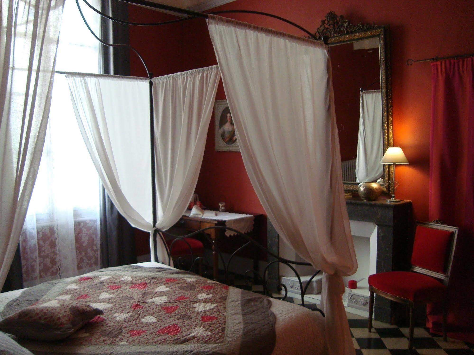 Bed And Breakfast Au Soleil Marsillargues ภายนอก รูปภาพ