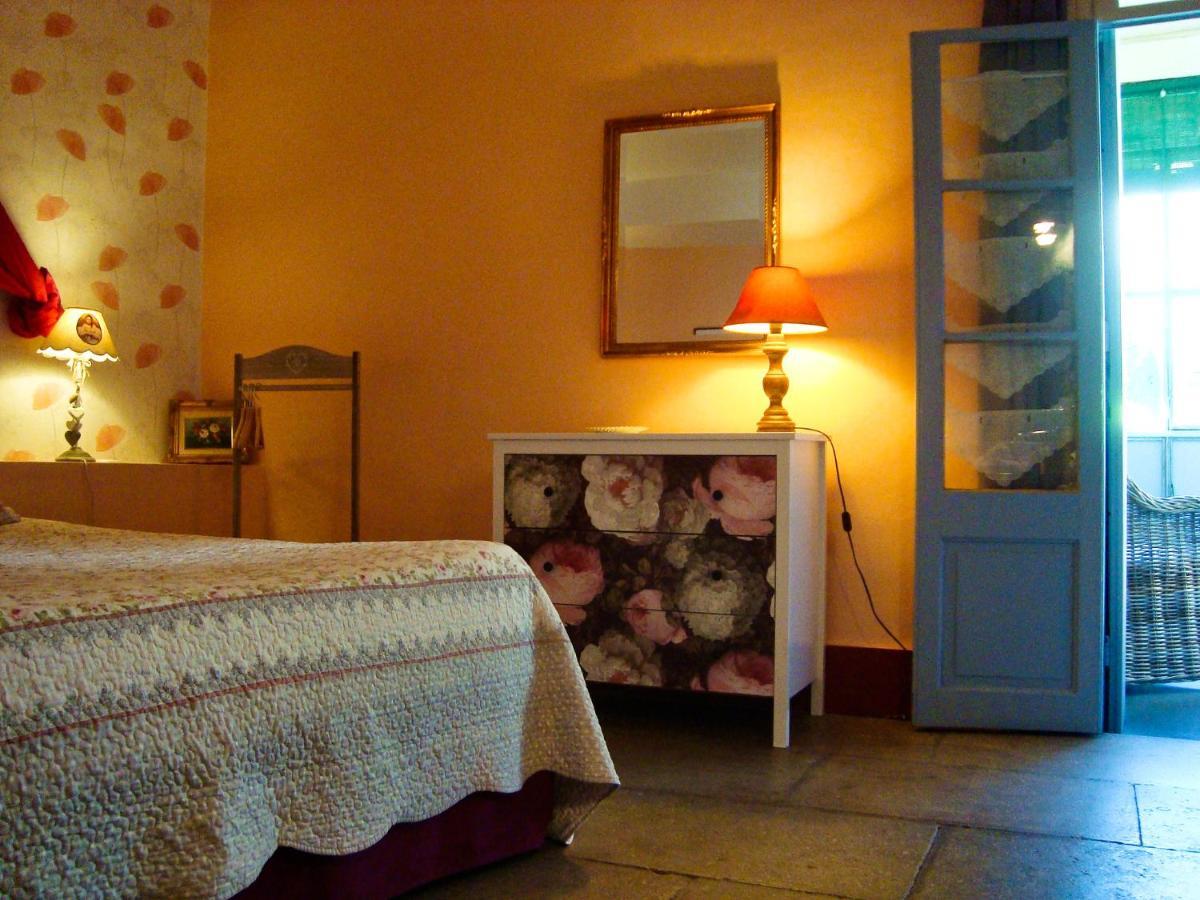 Bed And Breakfast Au Soleil Marsillargues ภายนอก รูปภาพ